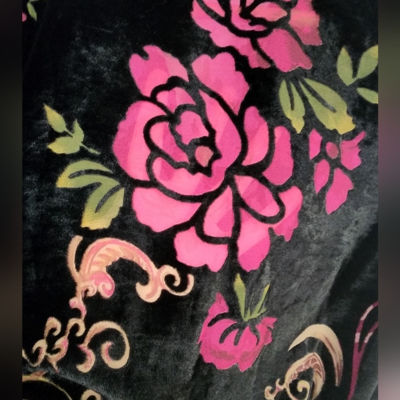 POL Pleated Floral Burnout Baby Doll Cap Sleeve Top Velvet Size Small - Picture 9 of 10